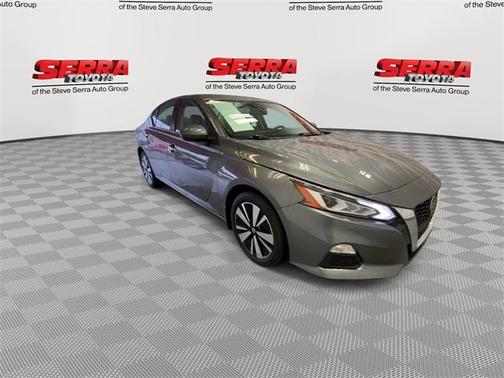 2022 Nissan Altima 2.5 SV