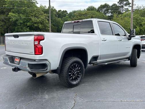Silver Ice Metallic 2023 Chevrolet Silverado 3500 LTZ