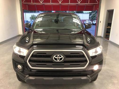 2016 Toyota Tacoma SR5