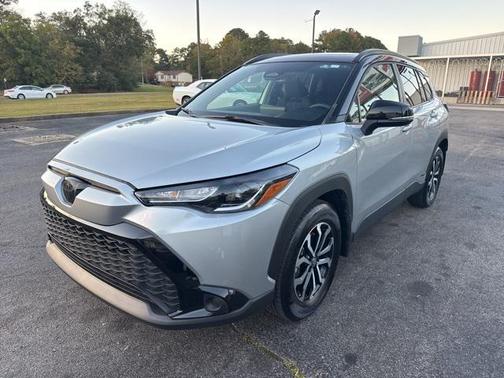 2024 Toyota Corolla Hybrid SE