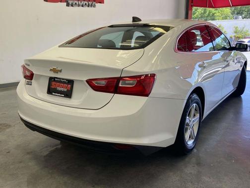 2022 Chevrolet Malibu 1LS