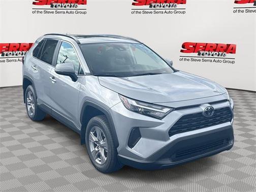 2025 Toyota RAV4 XLE