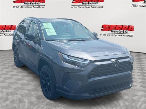 2025 Toyota RAV4 Hybrid XLE