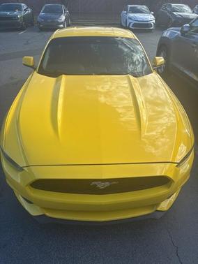 2016 Ford Mustang V6