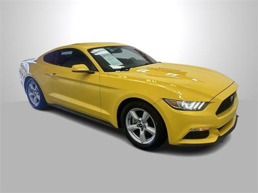 2016 Ford Mustang V6