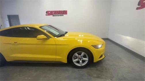 2016 Ford Mustang V6