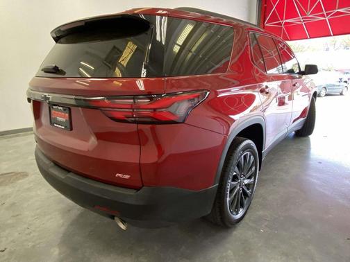 Radiant Red Tintcoat 2023 Chevrolet Traverse RS
