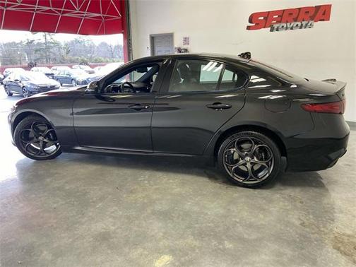 2023 Alfa Romeo Giulia Estrema AWD