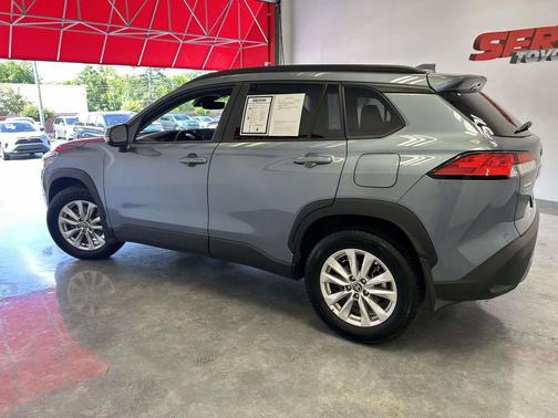 Celestite 2024 Toyota Corolla Cross LE