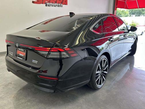 Crystal Black Pearl 2024 Honda Accord Hybrid Touring