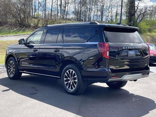 AGATE BLACK METALLIC 2025 Ford Expedition Max Platinum