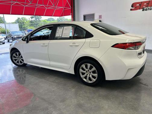 Ice Cap 2023 Toyota Corolla LE