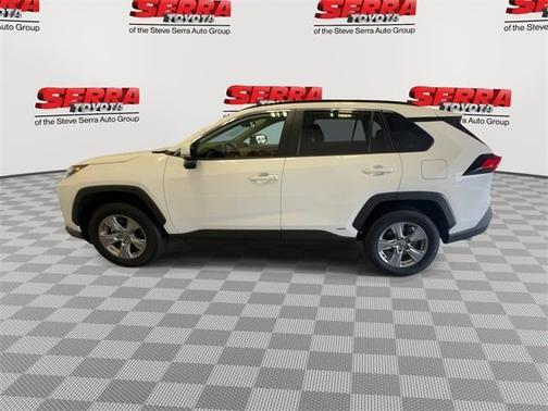 2025 Toyota RAV4 Hybrid XLE