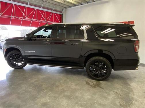 2023 Chevrolet Suburban 2WD High Country
