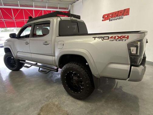 2018 Toyota Tacoma TRD Sport