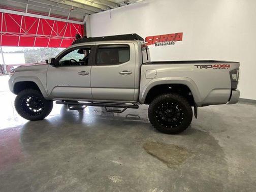 2018 Toyota Tacoma TRD Sport