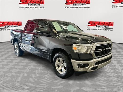 Diamond Black Crystal Pearlcoat 2021 RAM 1500 Big Horn/Lone Star