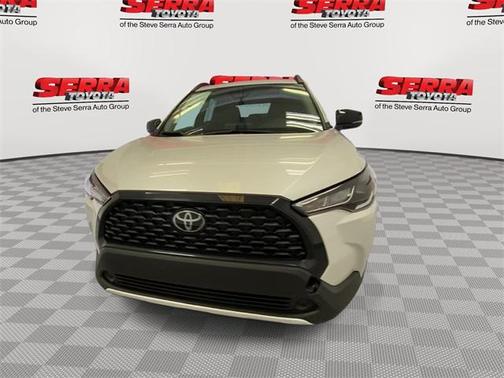 2025 Toyota Corolla Cross LE