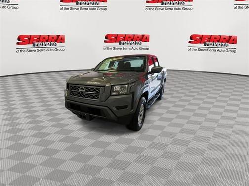2024 Nissan Frontier SV
