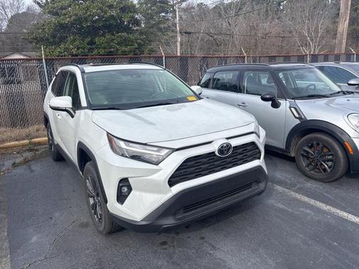 2025 Toyota RAV4 Hybrid XLE Premium