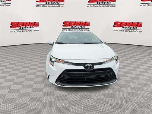 Ice Cap 2025 Toyota Corolla LE