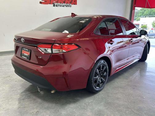 Ruby Flare Pearl 2025 Toyota Corolla LE