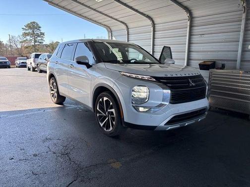 2024 Mitsubishi Outlander SE 2.5 2WD