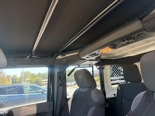 Black Clearcoat 2016 Jeep Wrangler Unlimited Sport