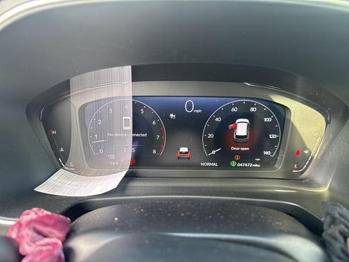 Platinum White Pearl 2023 Honda Pilot AWD Elite