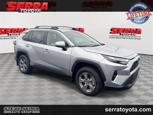 2025 Toyota RAV4 Hybrid XLE