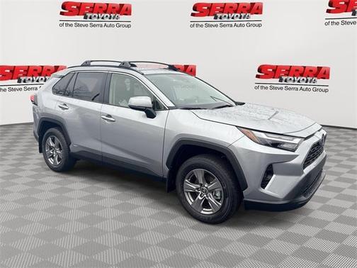 2025 Toyota RAV4 Hybrid XLE