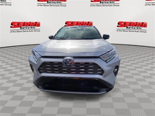 2021 Toyota RAV4 Hybrid SE