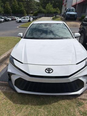 Ice Cap 2025 Toyota Camry SE
