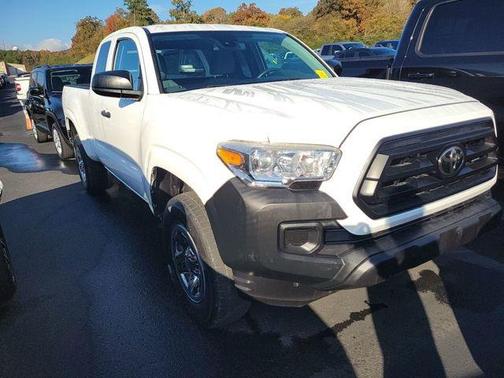 2020 Toyota Tacoma SR