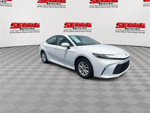 2025 Toyota Camry LE