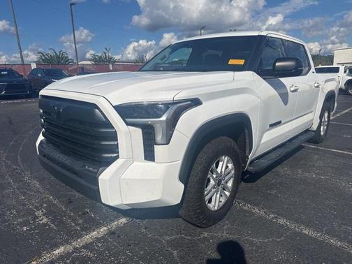 2022 Toyota Tundra SR5