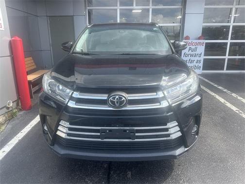 2019 Toyota Highlander Limited Platinum