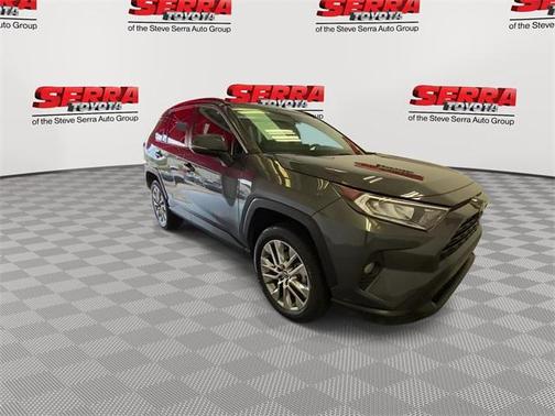 2020 Toyota RAV4 XLE Premium