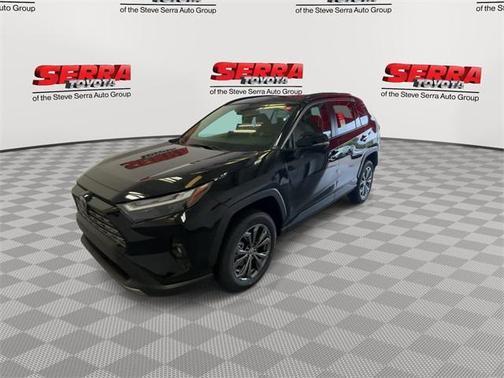 2025 Toyota RAV4 Hybrid SE