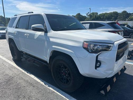 Ice Cap 2024 Toyota 4Runner SR5 Premium