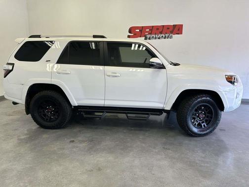 Ice Cap 2024 Toyota 4Runner SR5 Premium