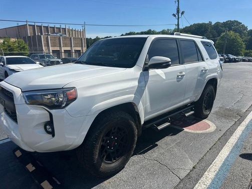 Ice Cap 2024 Toyota 4Runner SR5 Premium