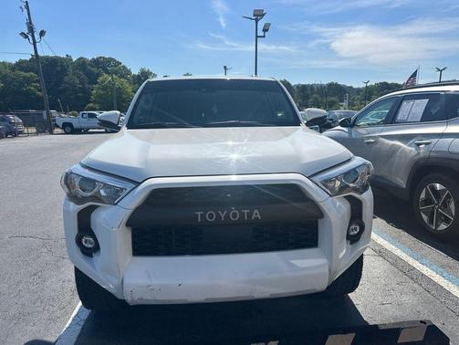 Ice Cap 2024 Toyota 4Runner SR5 Premium