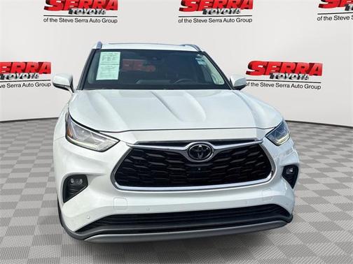 2023 Toyota Highlander Platinum