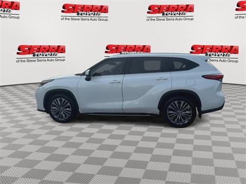 2023 Toyota Highlander Platinum