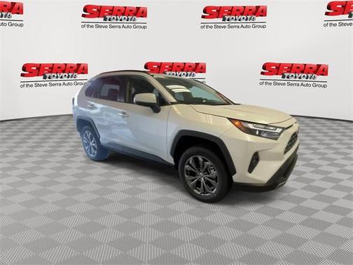 2025 Toyota RAV4 Hybrid SE