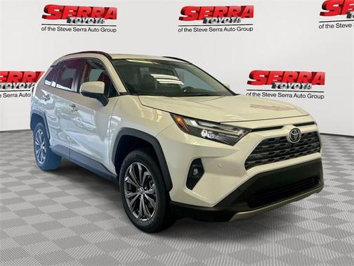 2025 Toyota RAV4 Hybrid SE