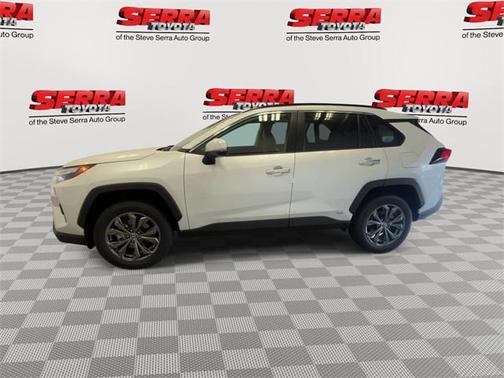 2025 Toyota RAV4 Hybrid SE