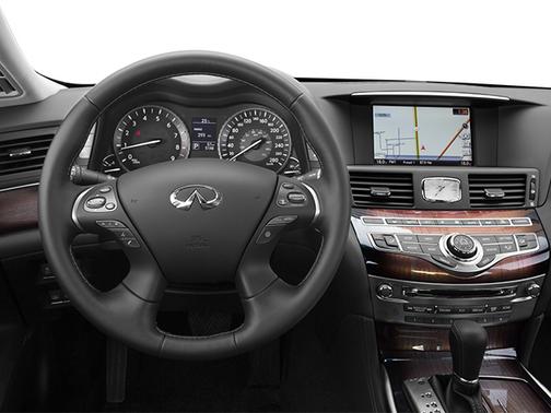 2014 INFINITI Q70 3.7