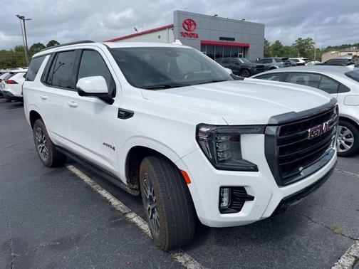 2024 GMC Yukon 4WD AT4